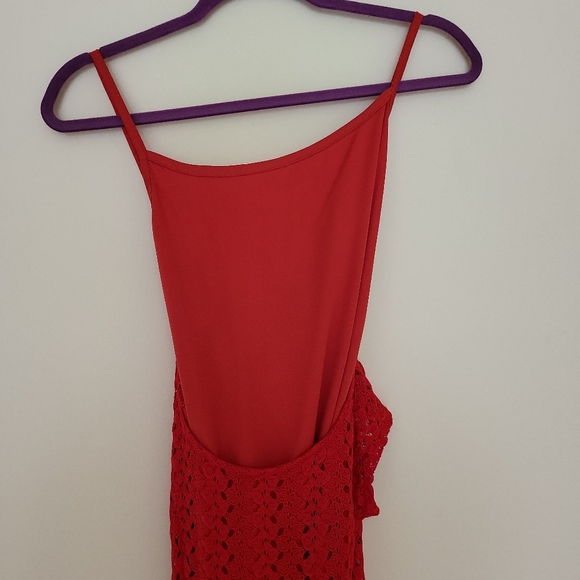 Mini Red Eyelet dress with matching removable spaghetti strap slip. - Picture 3 of 4